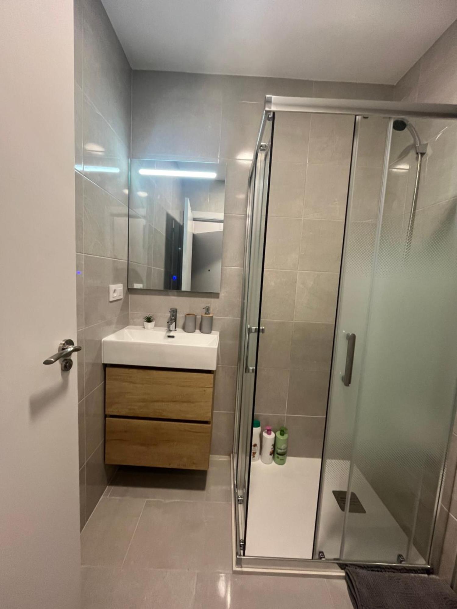 Apartamento Leon Centrico, Moderno Y Muy Equipado Almansa Exterior foto